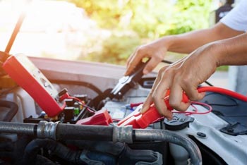 Car battery replacement Leland NC Geocode: @34.2153851,-78.0160862